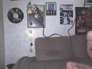 deepholedays her hungry pussy deserves deep penetration