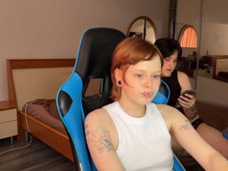 miaandalicea russian cam babe and her wet horny holes, live on webcam