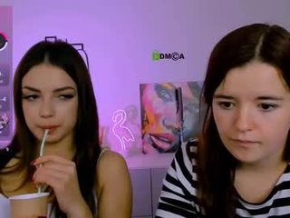 nika_still beauty cam girl spanked her pussy
