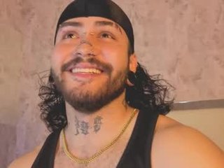 benny_and_mark teenage cam girl plays with her ass hole