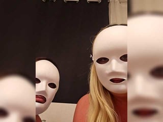 bonnyeandclyde2026m european cam babe offers her tight pussy for fingering online