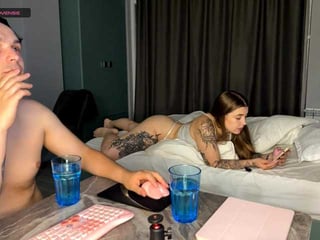 naughty-mailey russian cam babe and her wet horny holes, live on webcam