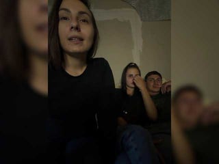 vlas2ya brunette white cam babe wants her pussy stretched
