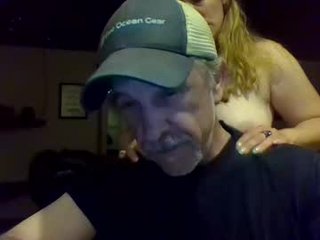 jdgiddy69 cam girl will surprise you with her huge gaping asshole