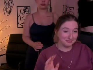 emilynxx two horny girls experiment with lesbian sex online