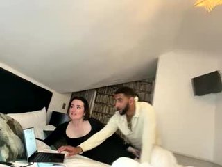 dreadstarr cam girl shows domination footjob action online