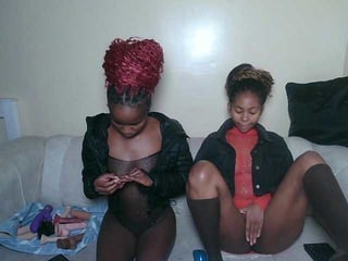 itsyagirlpookie horny couple adores fucking online