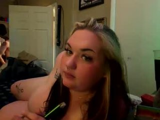yurlocalbrat04 horny couple adores fucking online